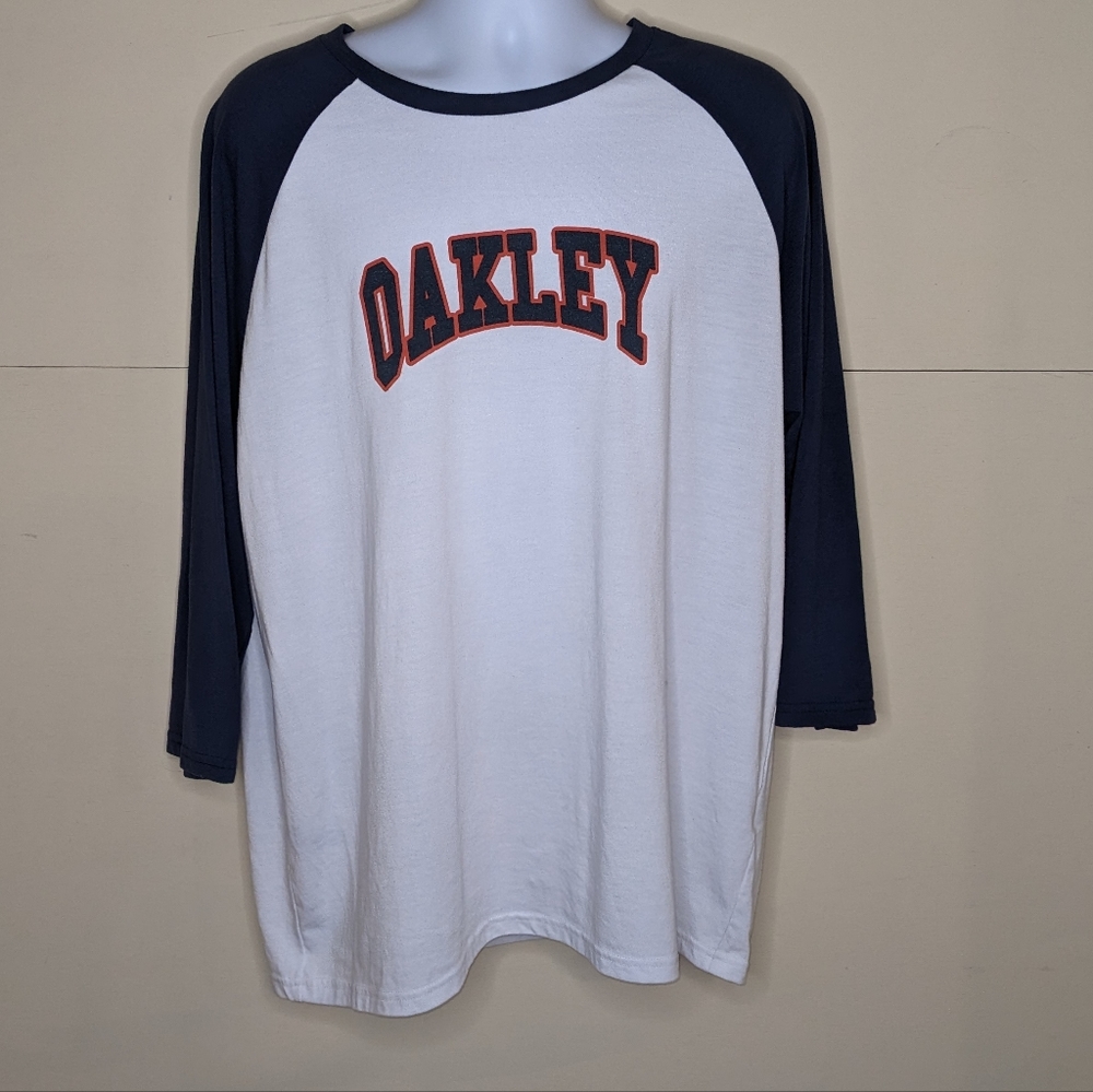 Oakley Baseball Tee White, Blue, and Orange Mens XXL